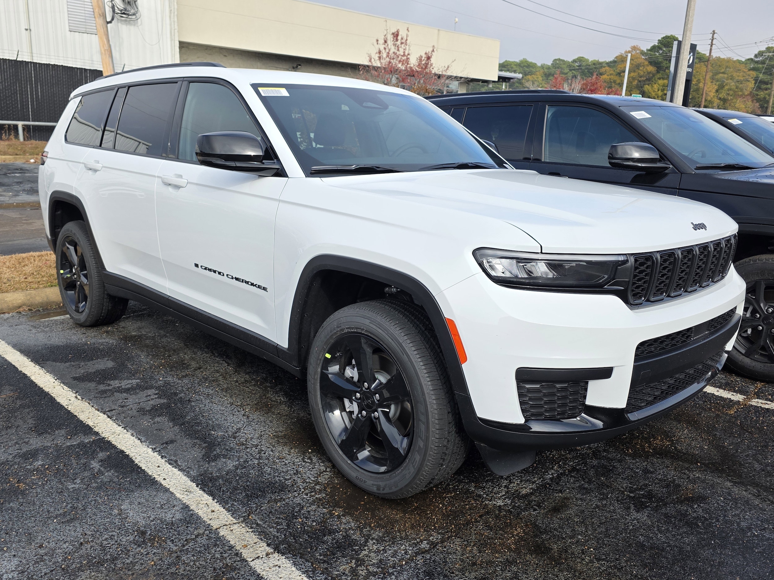 2025 Jeep Grand Cherokee L Altitude's photo
