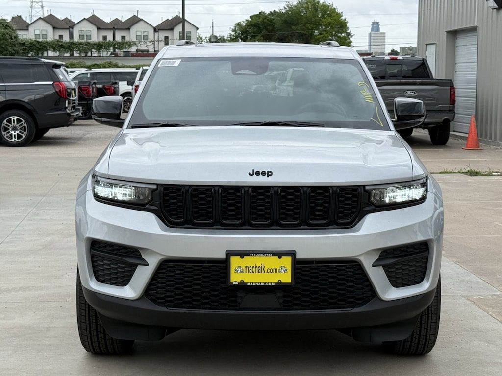 New 2025 Jeep Grand Cherokee ALTITUDE X 4X4 Sport Utility