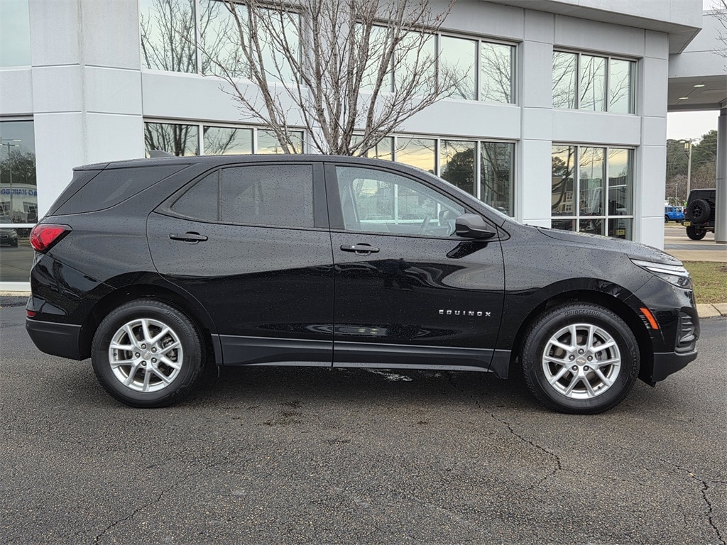 Used 2023 Chevrolet Equinox LS Sport Utility