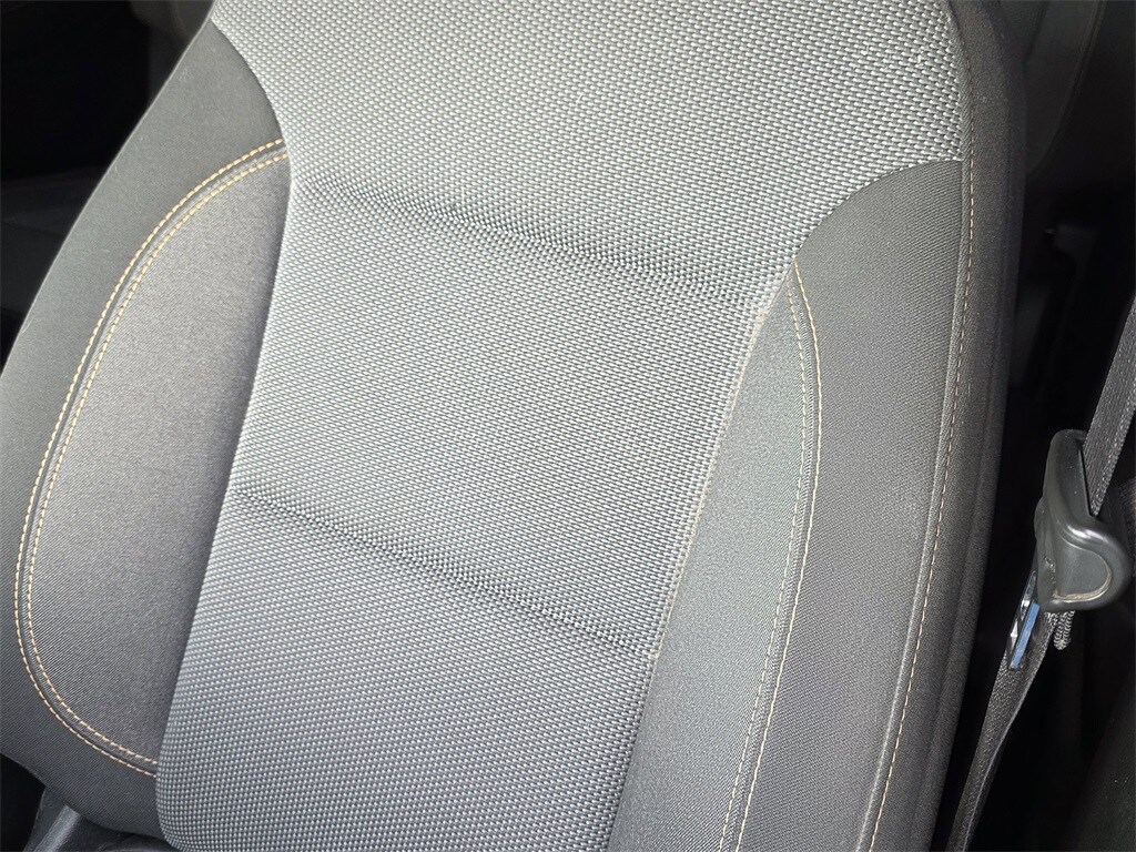 2021 Chevrolet Traverse LS photo 4