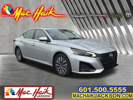 2024 Nissan Altima 2.5 SV Car