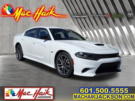 2023 Dodge Charger R/T Car