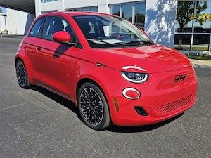 2024 FIAT 500e Inspi(RED) Car