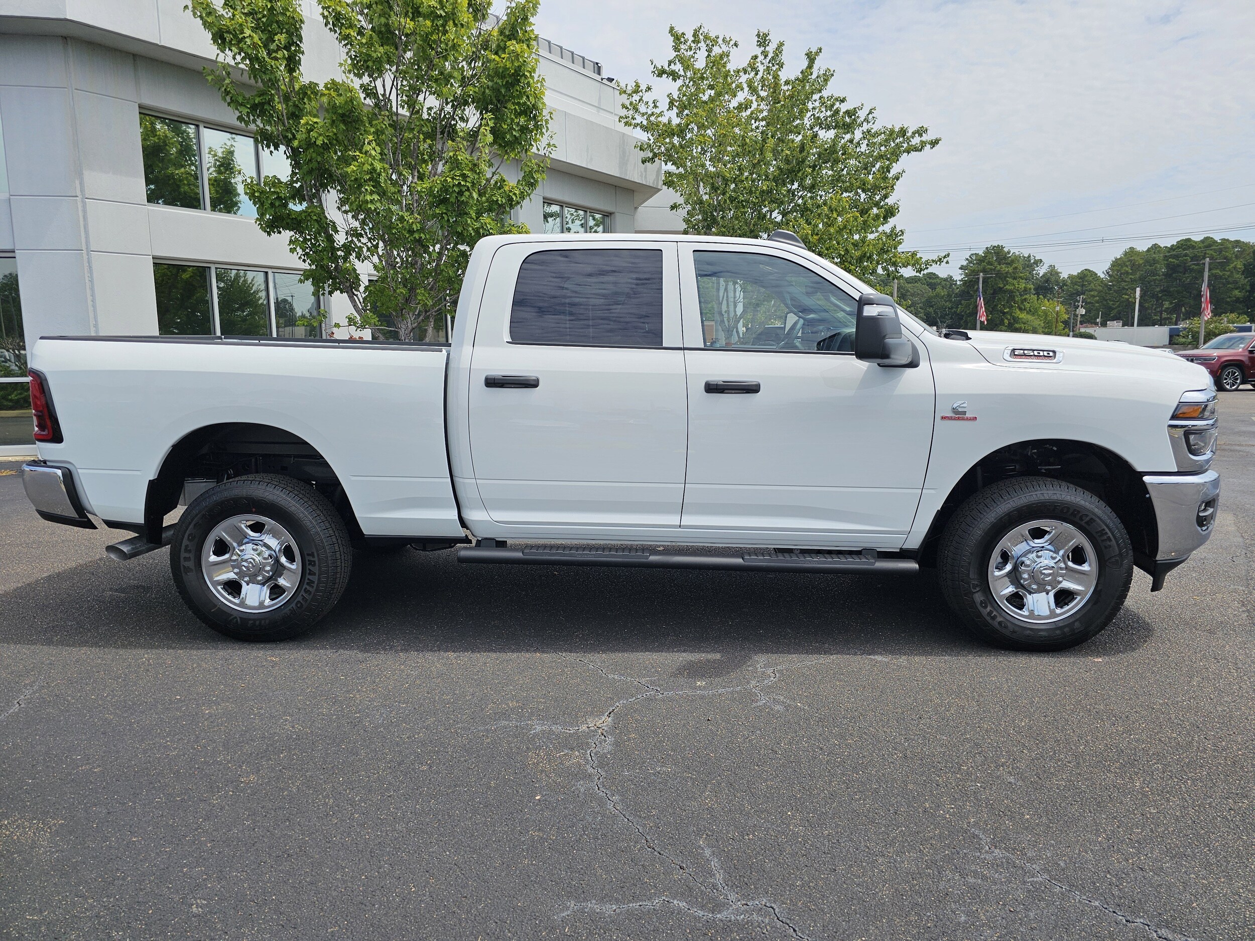 2026 Ram 2500 Tradesman photo 3