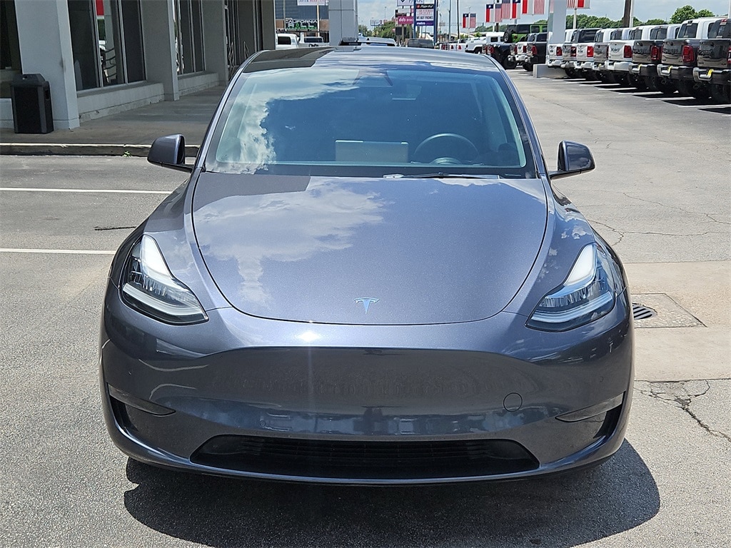 Used 2022 Tesla Model Y Long Range with VIN 7SAYGDEE1NA004397 for sale in Houston, TX