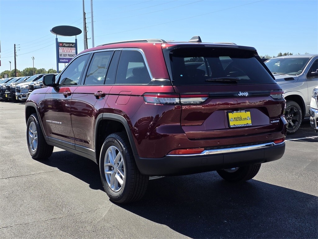New 2025 Jeep Grand Cherokee LAREDO X 4X2 Sport Utility