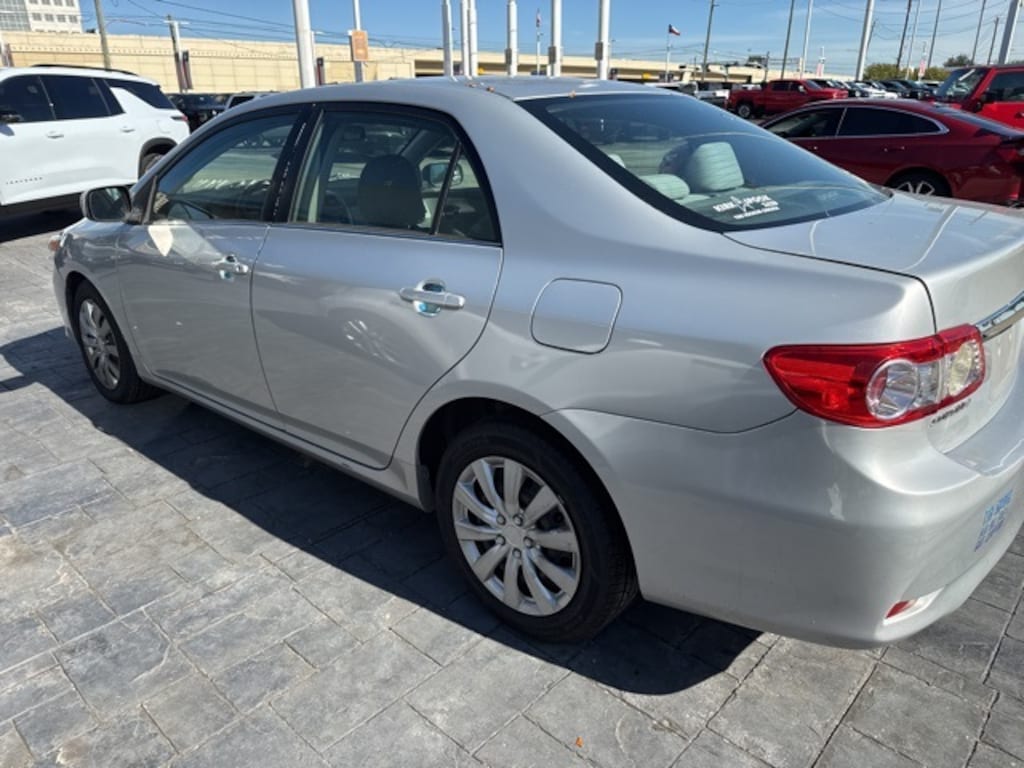 Used 2013 Toyota Corolla LE Sedan