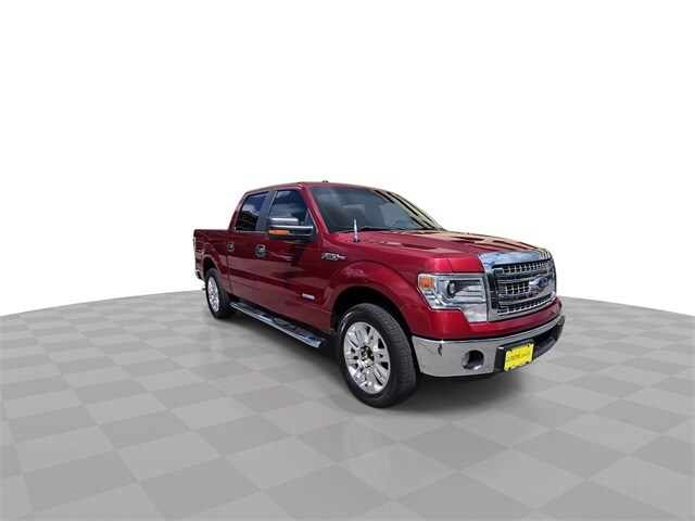 2014 Ford F-150 XLT photo 2