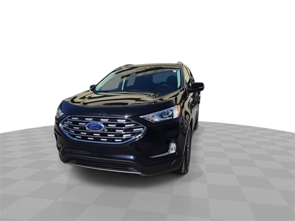 Used 2019 Ford Edge Titanium SUV