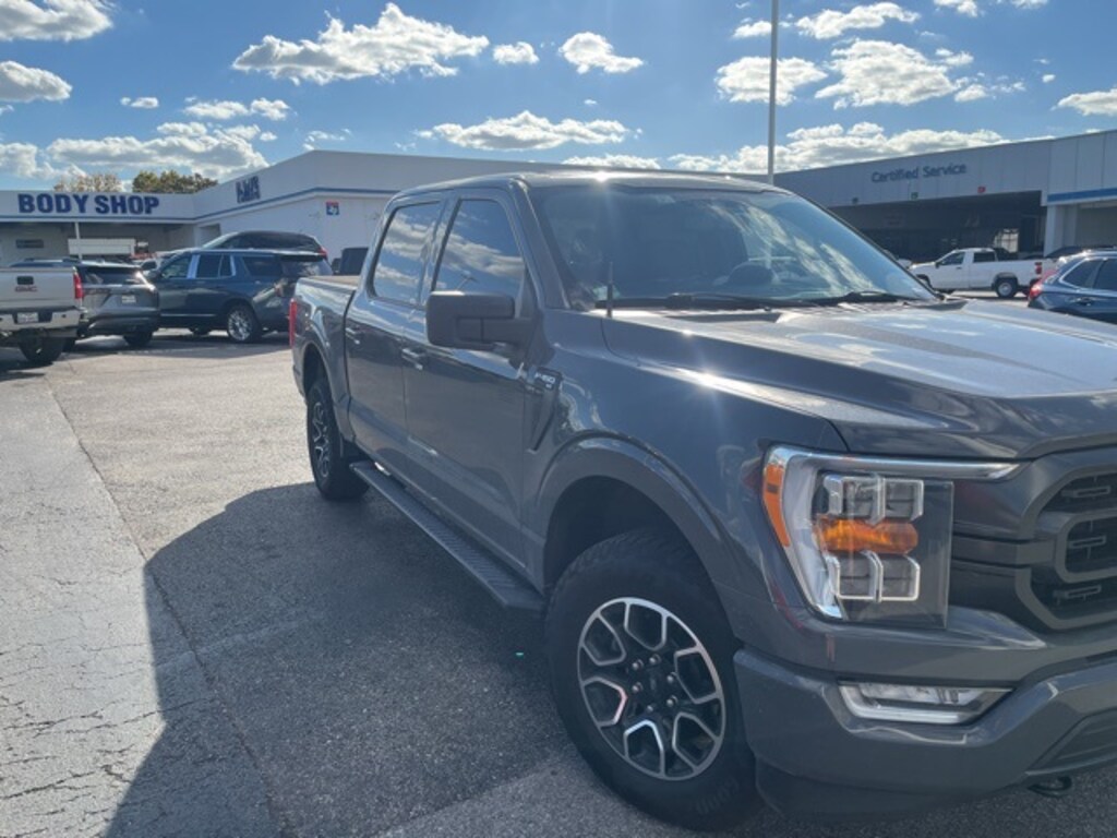 Used 2021 Ford F-150 XLT Truck