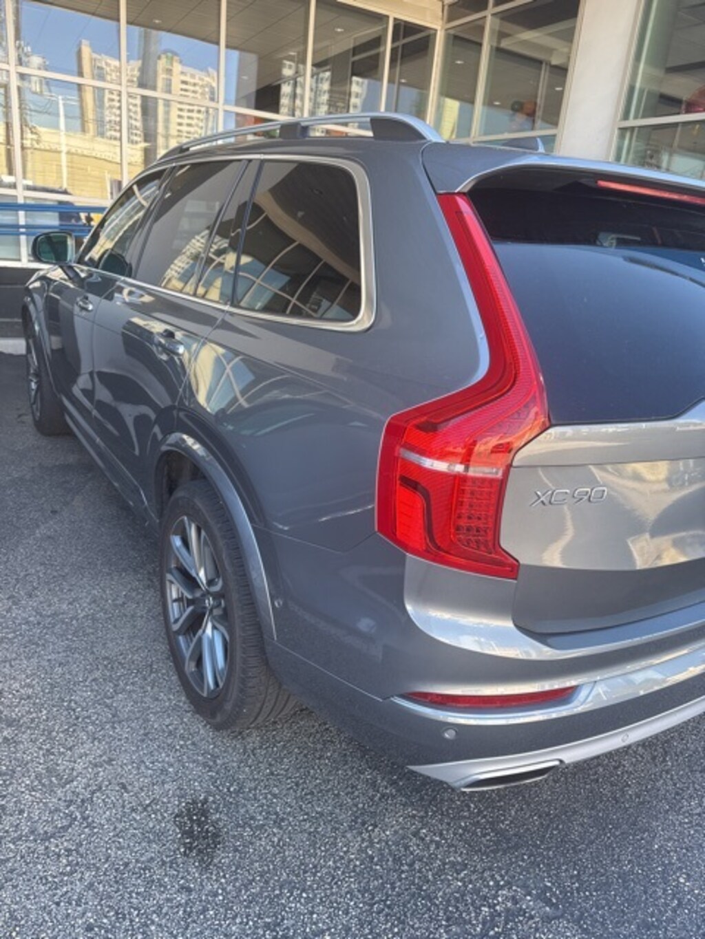 Used 2019 Volvo XC90 T6 Momentum SUV