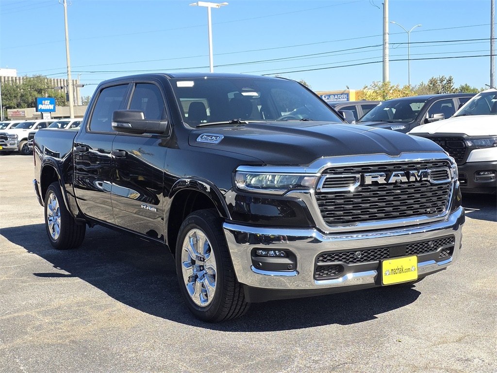 New 2026 Ram 1500 LONE STAR CREW CAB 4X4 5'7 BOX Pickup