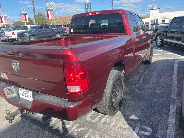 2019 Ram 1500 Classic Tradesman photo 2
