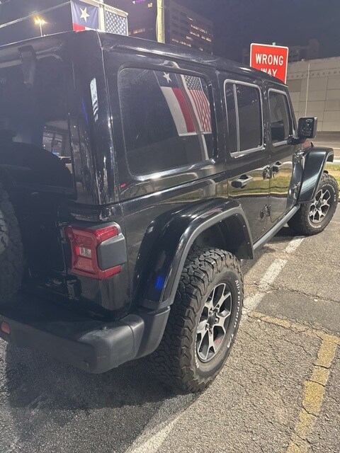 2022 Jeep Wrangler Unlimited Rubicon photo 2