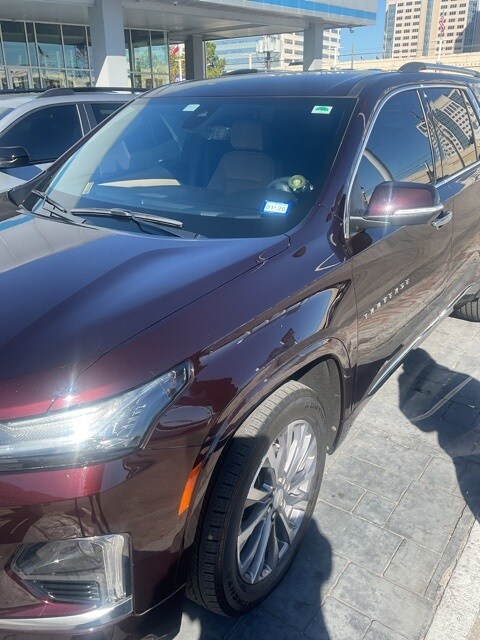 2023 Chevrolet Traverse Premier photo 4