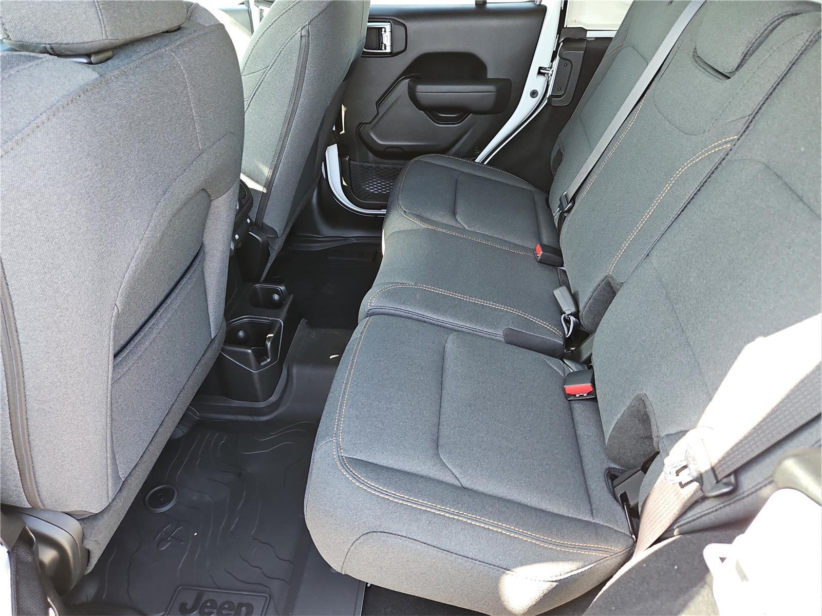 2025 Jeep Wrangler 4-Door Sport S - Photo 10