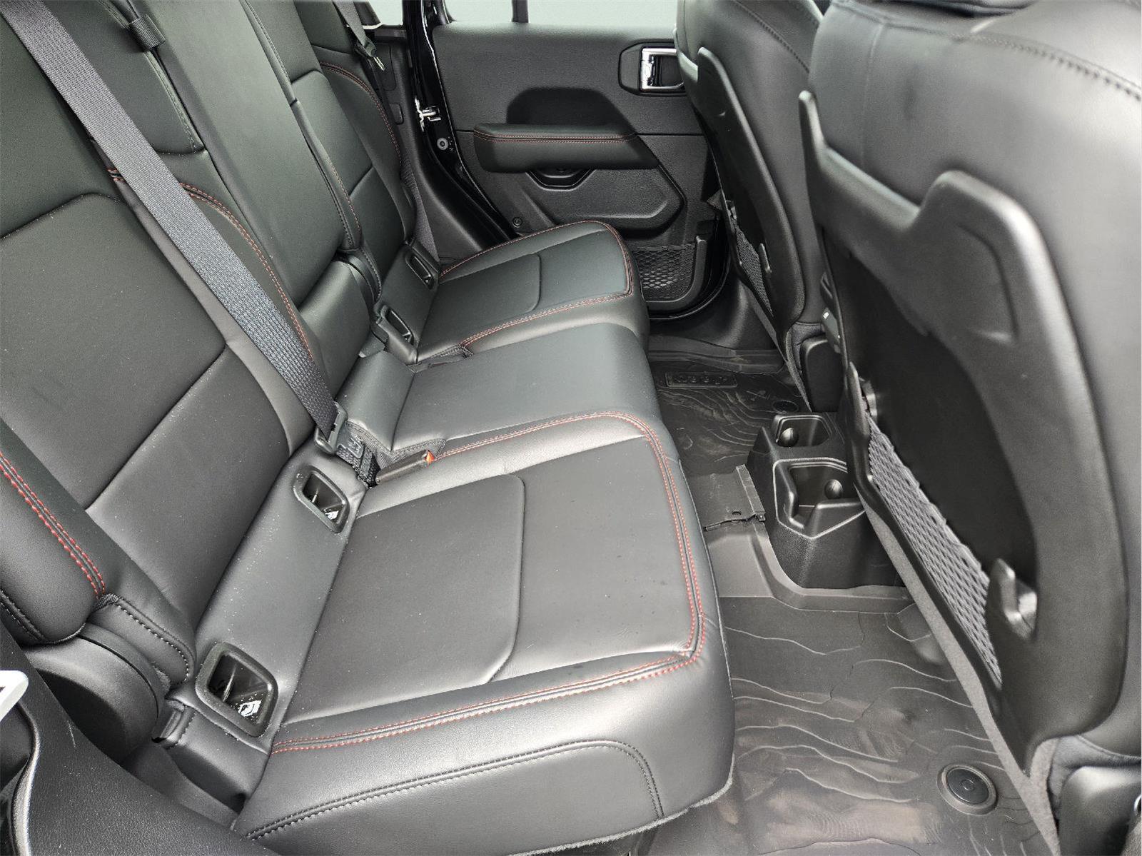 2025 Jeep Gladiator Rubicon - Photo 21