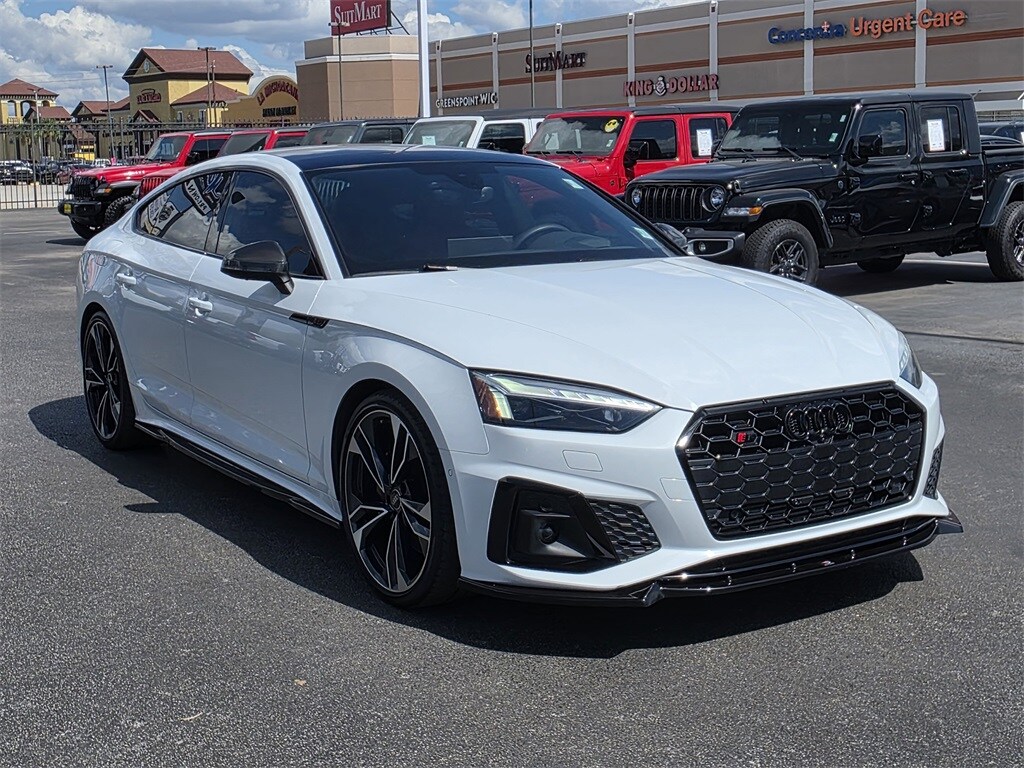 2022 Audi S5 Prestige photo 3