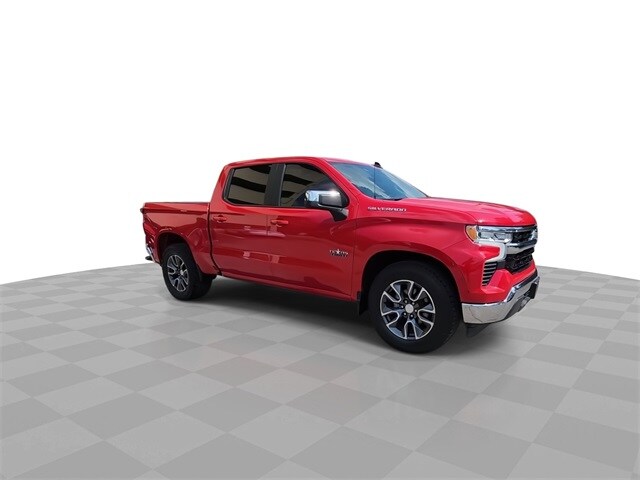 2022 Chevrolet Silverado 1500 LT Texas Edition photo 2