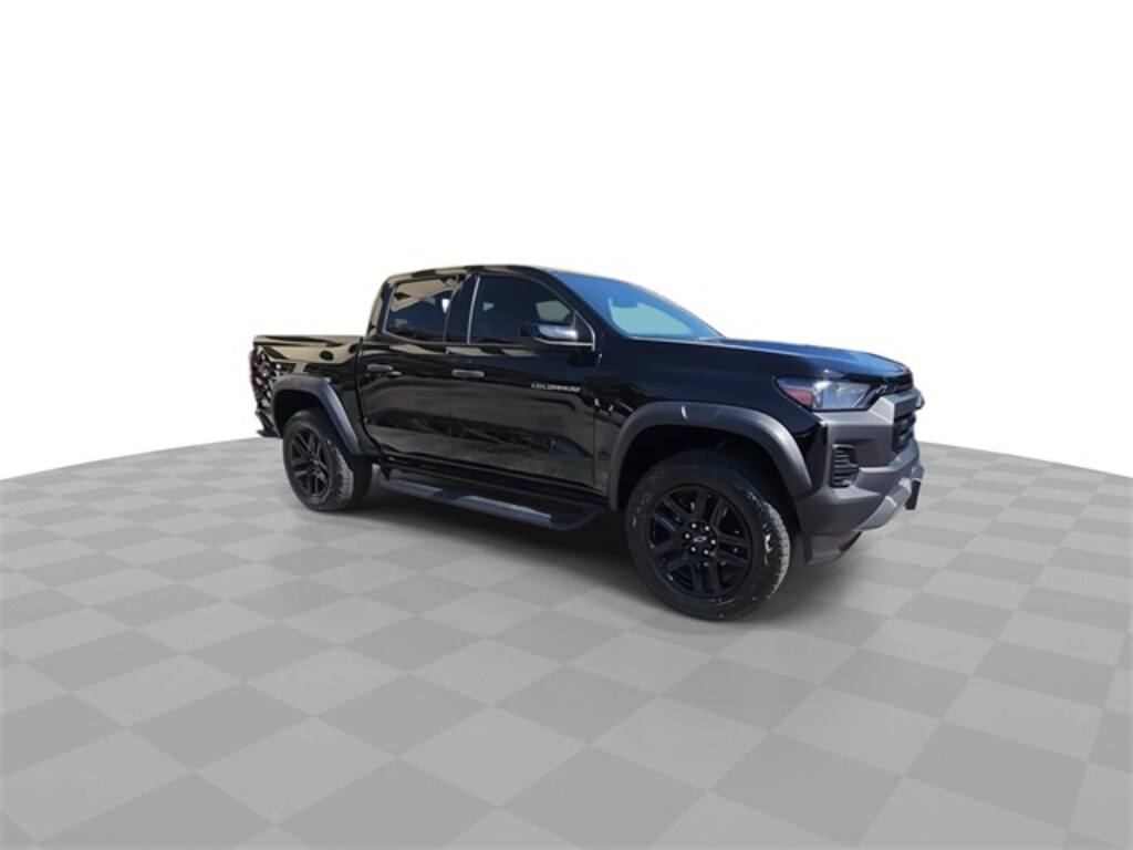 Used 2024 Chevrolet Colorado Trail Boss Truck