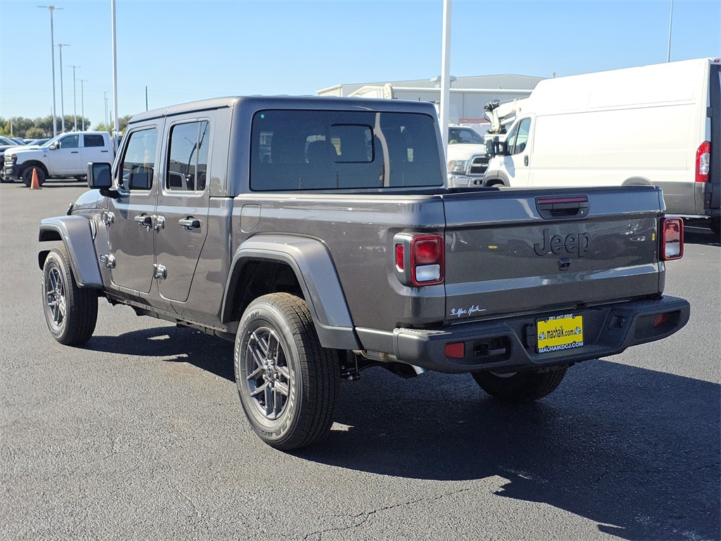 New 2025 Jeep Gladiator SPORT S 4X4 Pickup