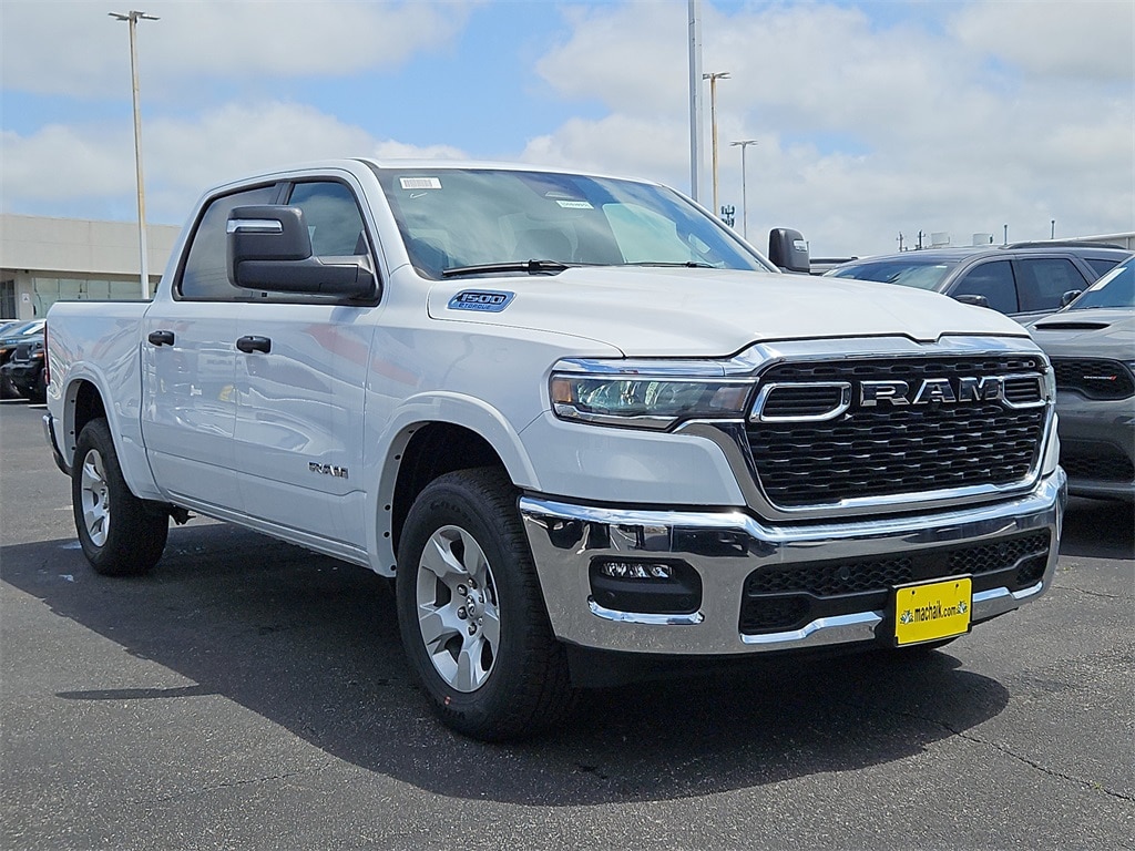 New 2025 Ram 1500 LONE STAR CREW CAB 4X4 5'7 BOX Pickup