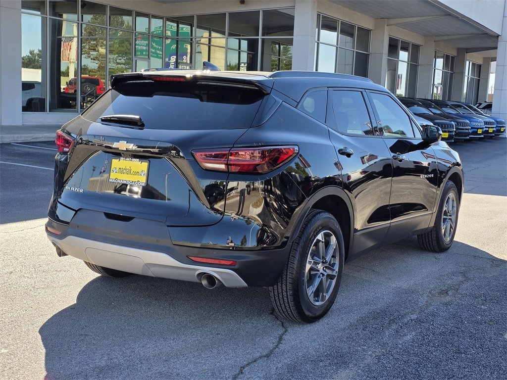 Used 2025 Chevrolet Blazer LT SUV
