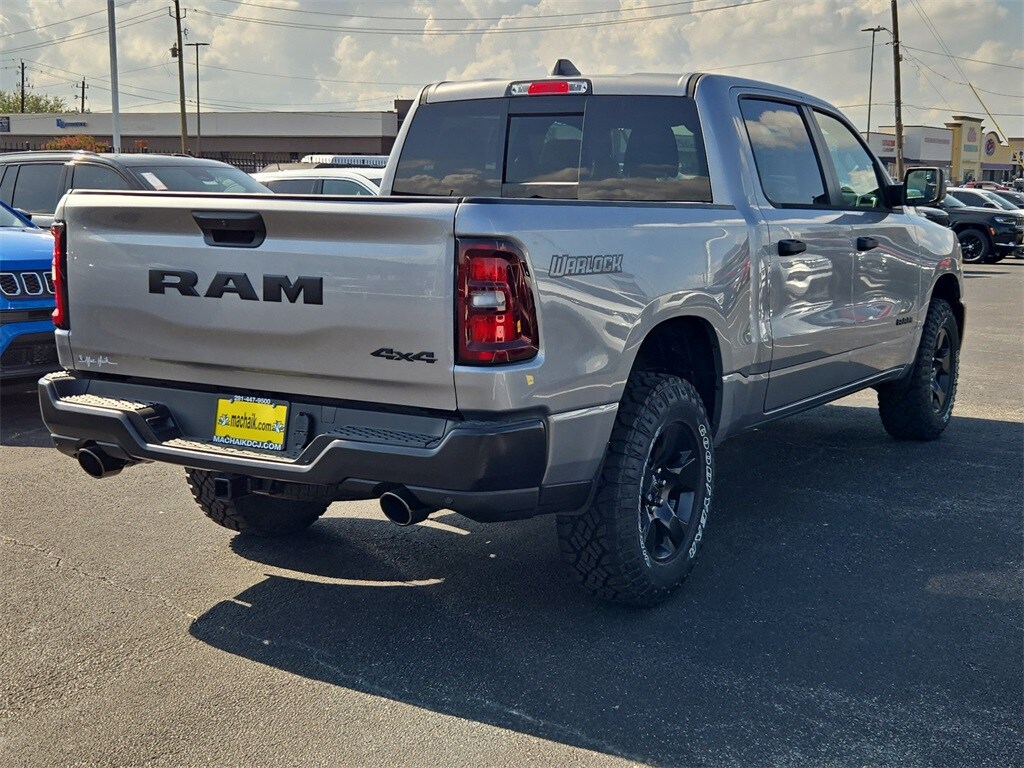 2026 Ram 1500 Warlock photo 3