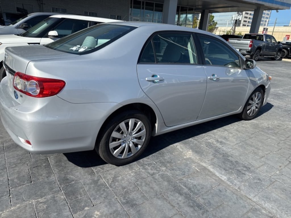Used 2013 Toyota Corolla LE Sedan