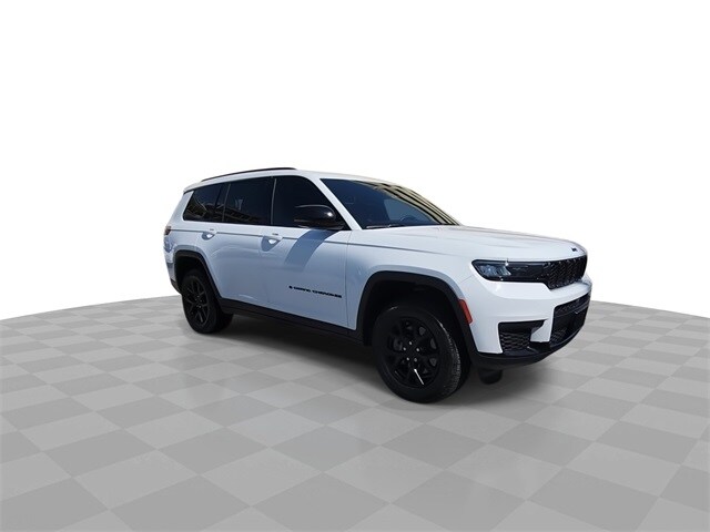 2024 Jeep Grand Cherokee Altitude X photo 2