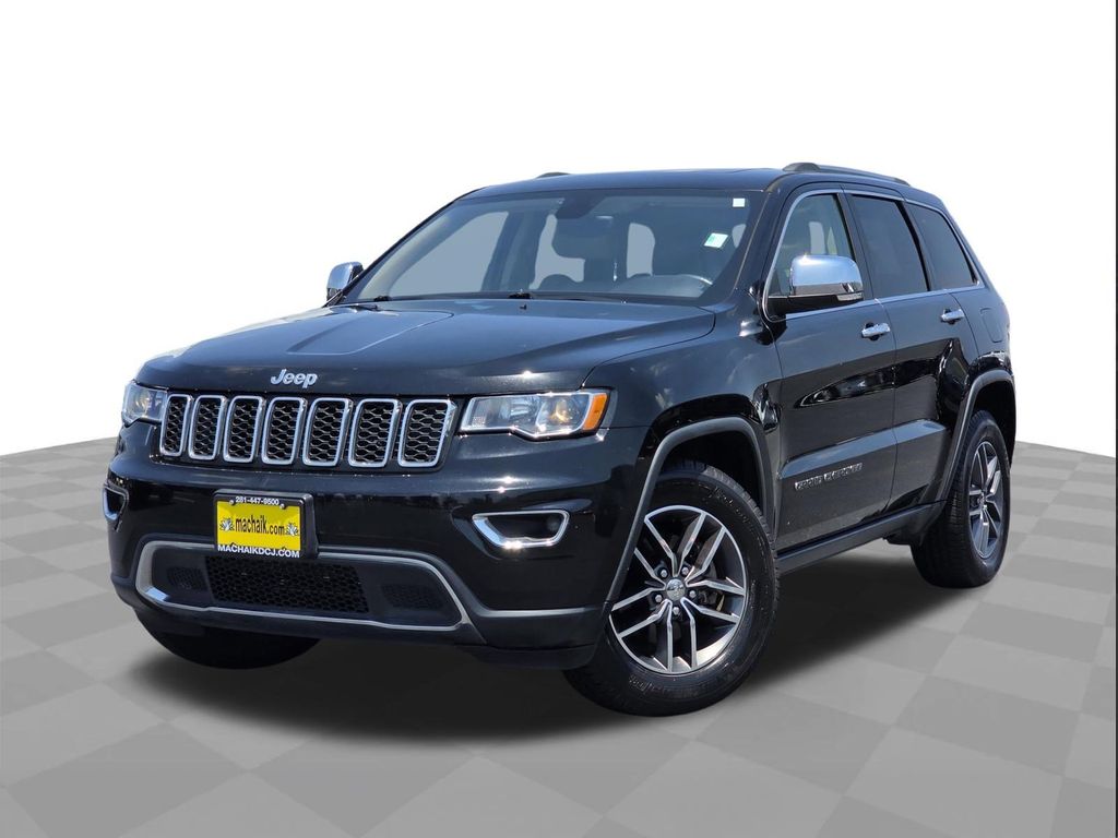 2017 Jeep Grand Cherokee's photo