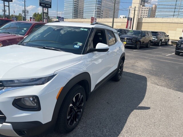 2023 Chevrolet Trailblazer LT photo 4
