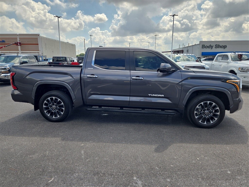 2024 Toyota Tundra Limited photo 4