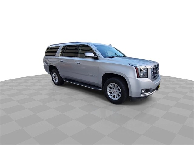 2019 Gmc Yukon XL SLT photo 2