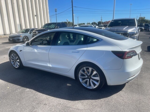 2019 Tesla Model 3 Long Range photo 3