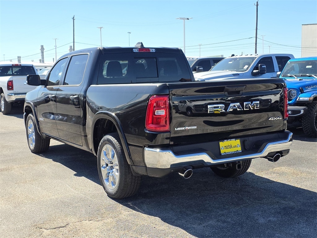 New 2026 Ram 1500 LONE STAR CREW CAB 4X4 5'7 BOX Pickup