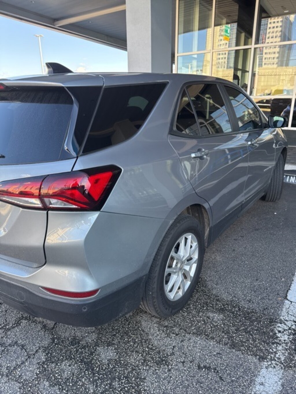 Used 2023 Chevrolet Equinox LS SUV