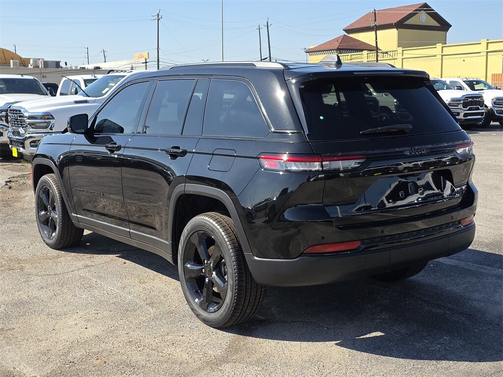 New 2025 Jeep Grand Cherokee LIMITED 4X2 Sport Utility