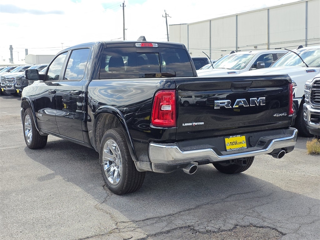 New 2026 Ram 1500 LONE STAR CREW CAB 4X4 5'7 BOX Pickup