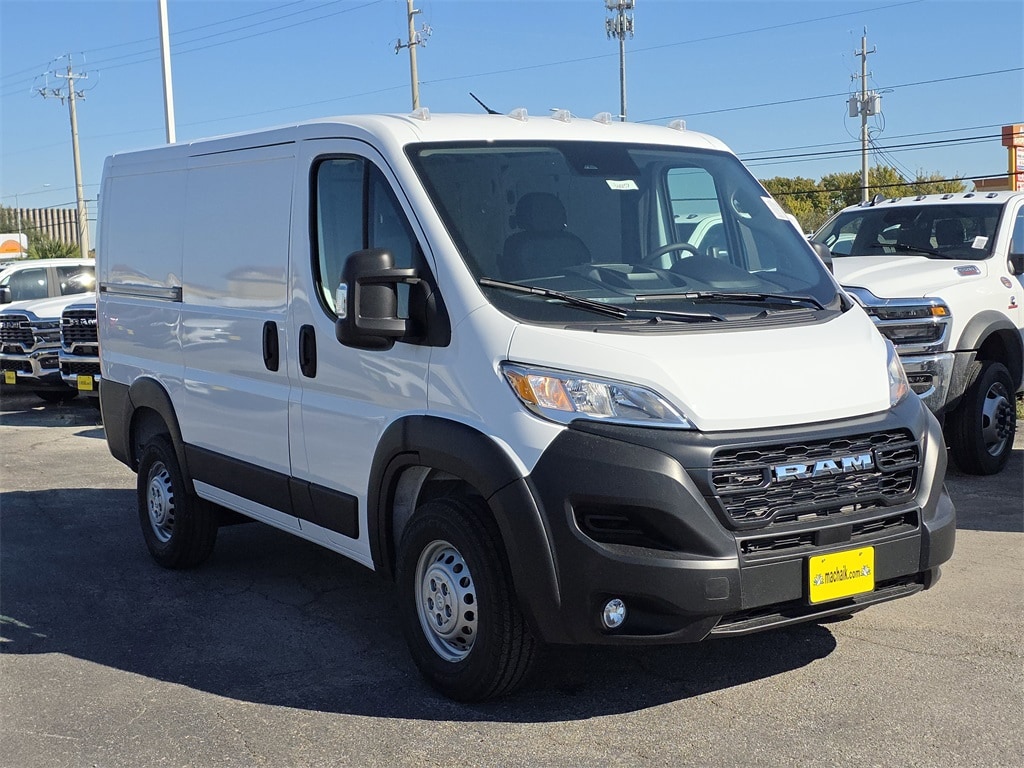 New 2026 Ram ProMaster PROMASTER 1500 TRADESMAN CARGO VAN LOW ROOF 118' W Cargo Van