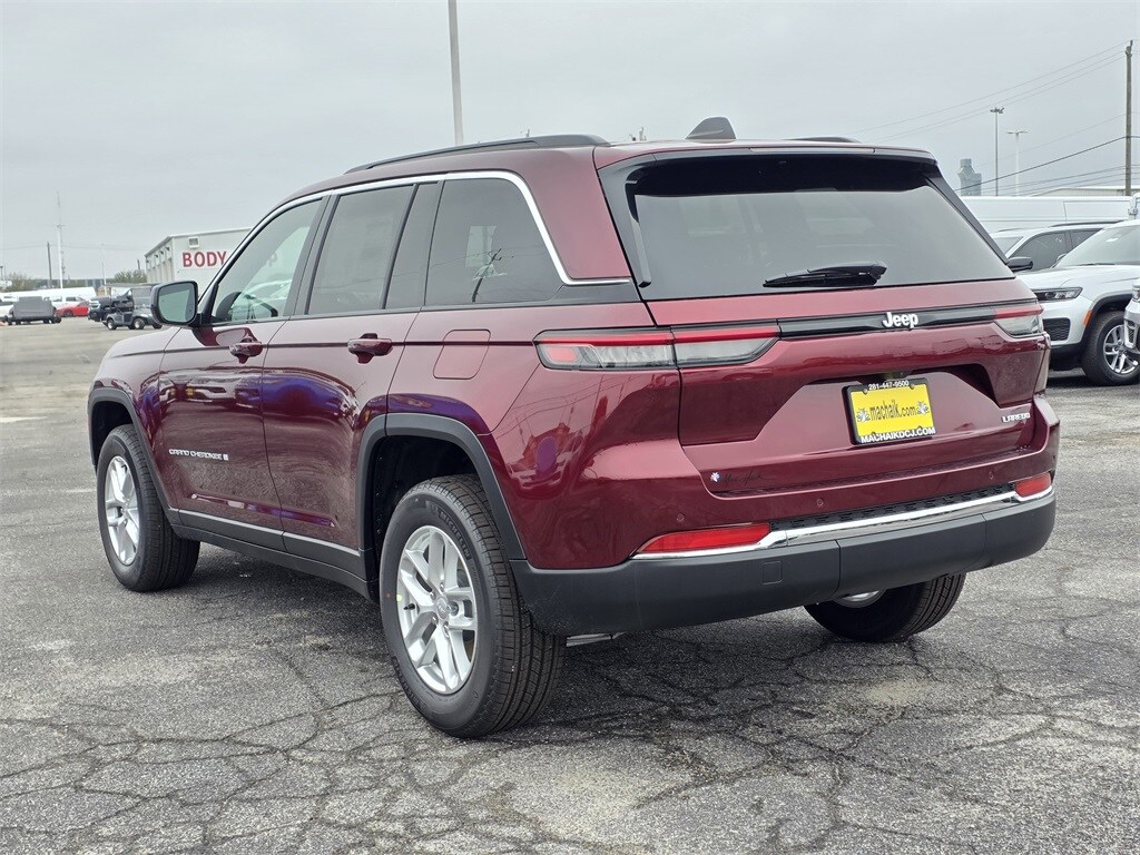 New 2025 Jeep Grand Cherokee LAREDO X 4X2 Sport Utility