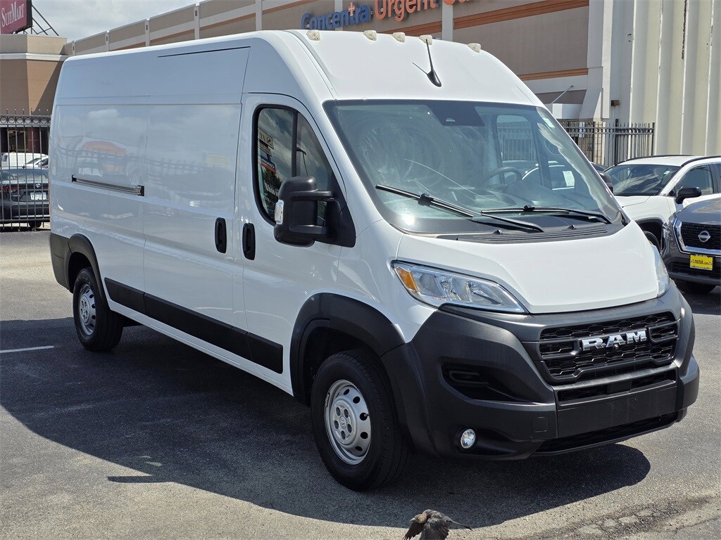 2023 Ram ProMaster 2500 photo 2