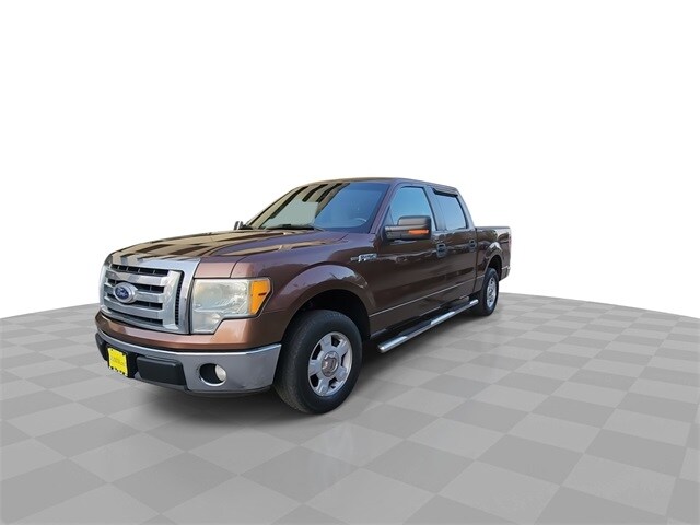 2011 Ford F-150 XLT photo 3