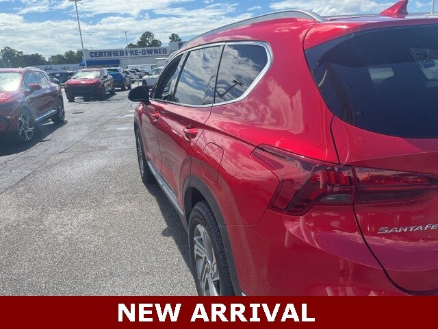 2021 Hyundai Santa Fe SEL photo 2