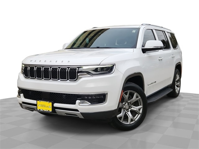 2022 Jeep Wagoneer Series II's photo