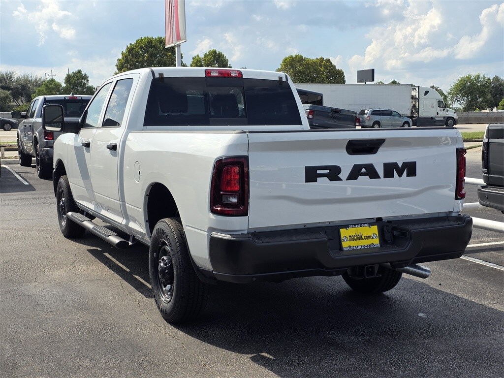 2025 Ram 2500 Tradesman photo 3
