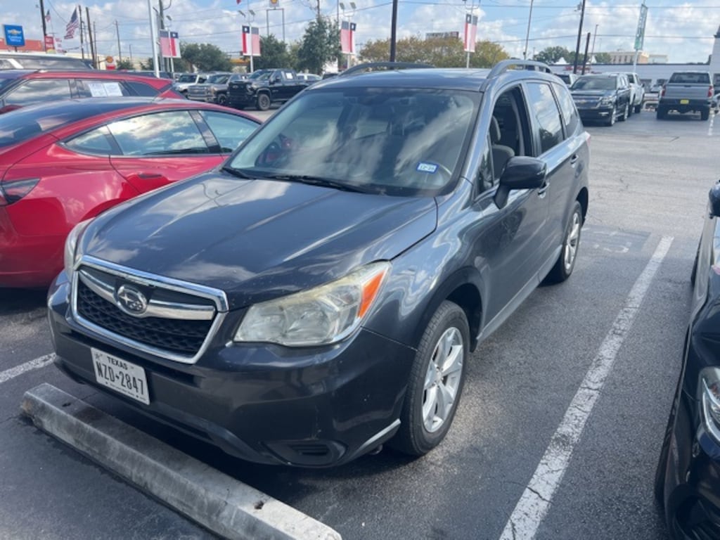 Used 2015 Subaru Forester 2.5i Premium SUV