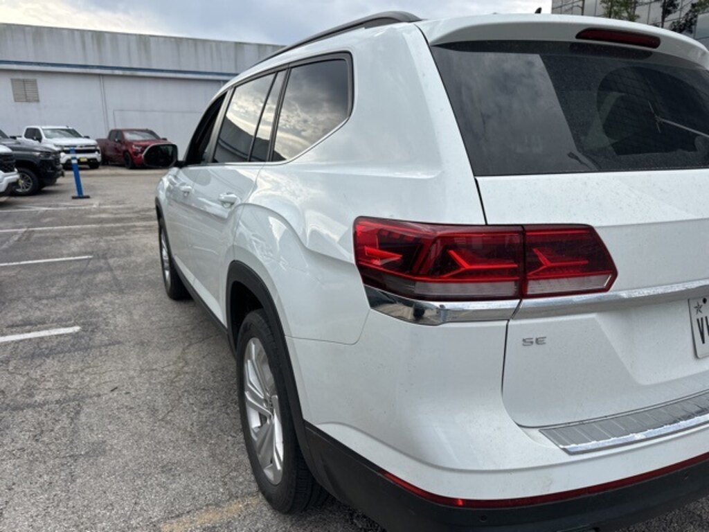 Used 2023 Volkswagen Atlas 2.0T SE w/Technology SUV