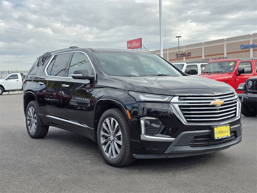Used 2023 Chevrolet Traverse Premier SUV