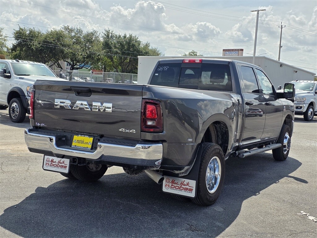 2026 Ram 3500 Tradesman photo 3
